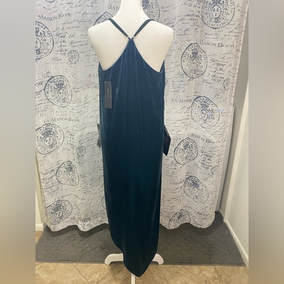 BCBGMAXAZRIA | Elana “Midnight Teal” Velvet Dress - Picture 2 of 12